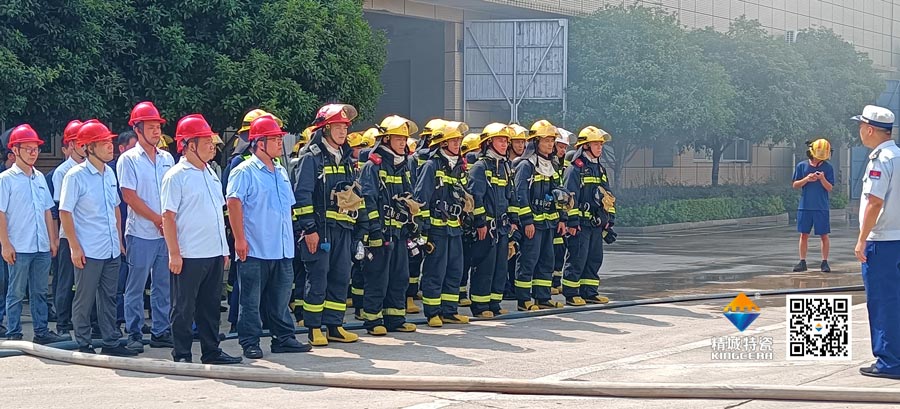 pp电子起劲配合消防联合演练，共筑清静生产防地